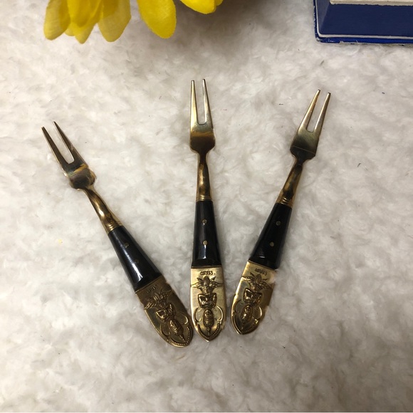 Vintage Ruby Jewelry, Siam Solid Bronze Fork & Knife Cocktail Flatware Set Of 6 - Picture 6 of 11